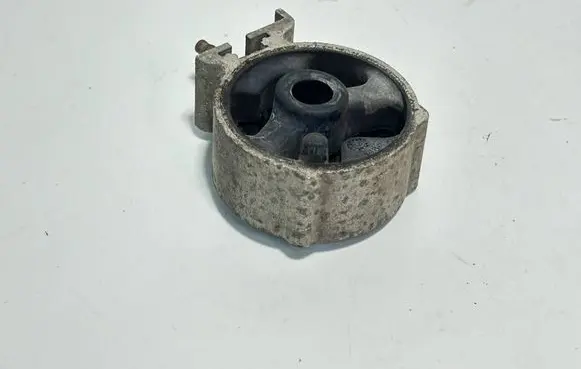 Peugeot 3008 II Muffler mount bracket/holder 9674551180 33443