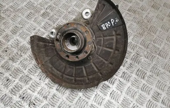 Jeep Cherokee Front wheel hub