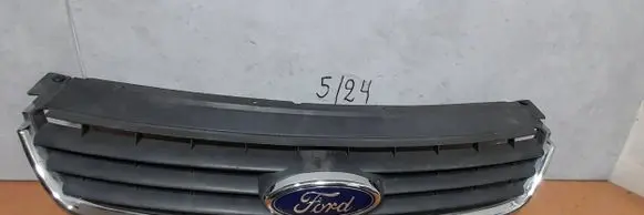 Ford C-MAX I Front bumper upper radiator grill MIA11683