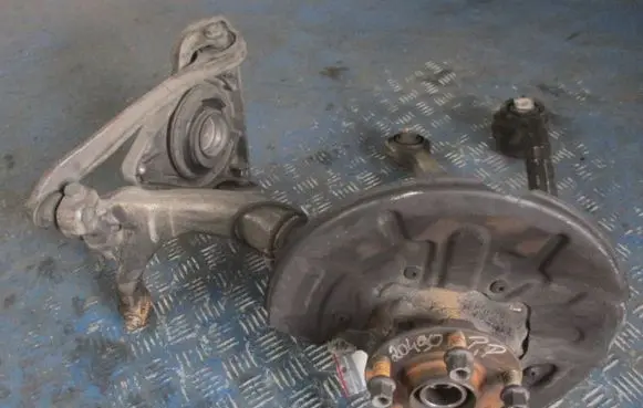 Audi A4 S4 B6 8E 8H Front wheel hub spindle knuckle
