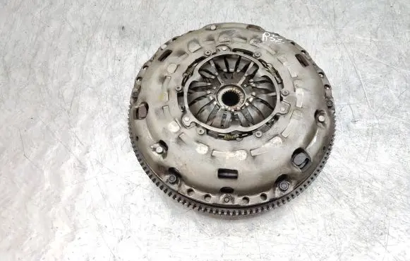 Skoda Octavia Mk3 (5E) Clutch set kit 022141031S 04L141025