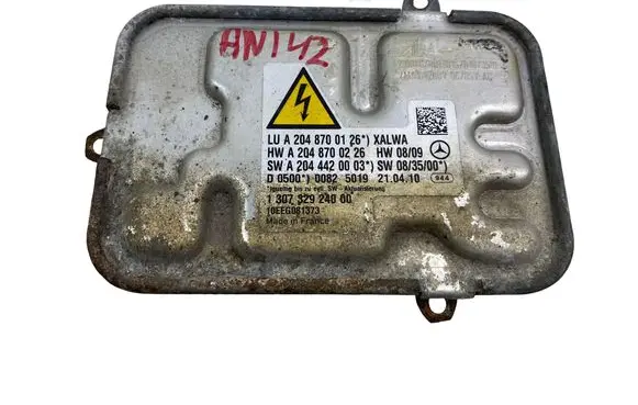 Mercedes-Benz C W204 Xenon control unit/module A2048700126