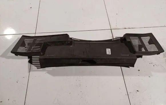 Opel Corsa D Other trunk/boot trim element 13215808