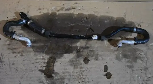 Mercedes-Benz GLE W167 Engine coolant pipe/hose A1675015402