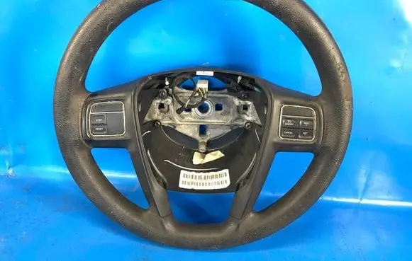 Chrysler 200 Steering wheel 1VK21DX9AA