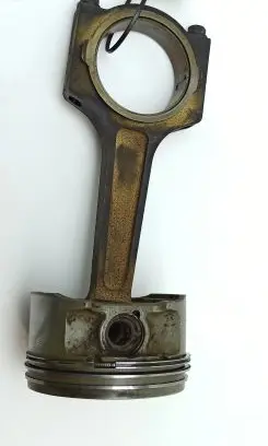 Jaguar XJ X308 Piston with connecting rod