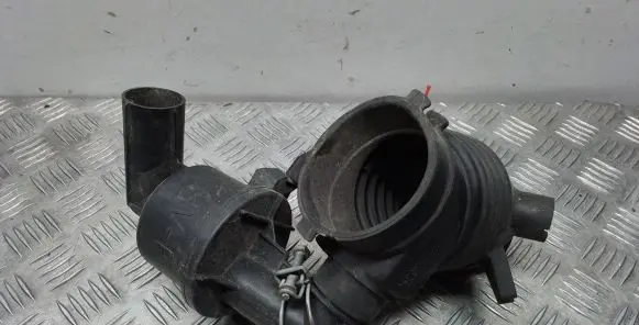 Lexus RX 450H Intake resonator 17881231430