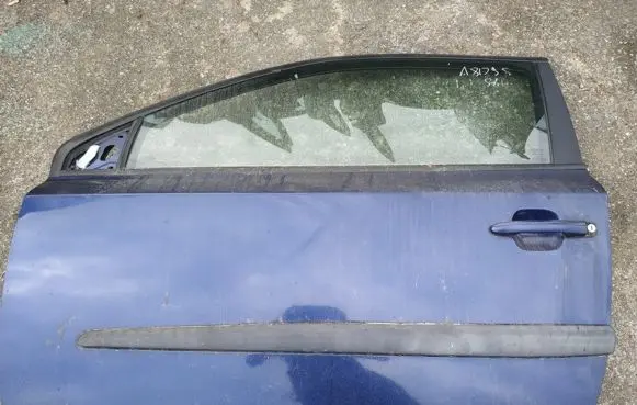 Fiat Stilo Front door melynos