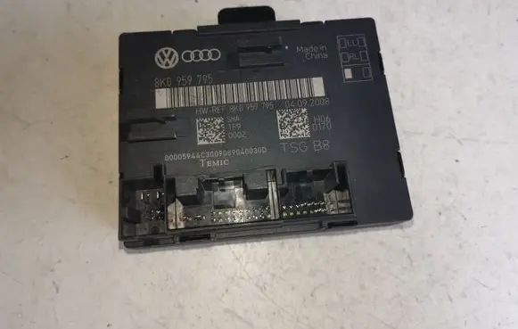 Audi A4 S4 B8 8K Door control unit/module 8K0959795