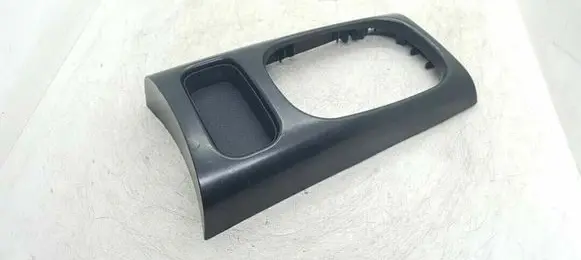 Nissan Note (E11) Gear shifter surround trim plastic PPT12