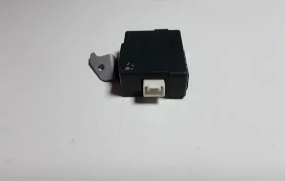 Toyota Hilux (AN10, AN20, AN30) Door central lock control unit/module 8974160341
