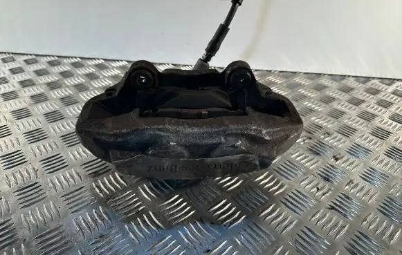 Mercedes-Benz E W238 Front brake caliper A25307 25307