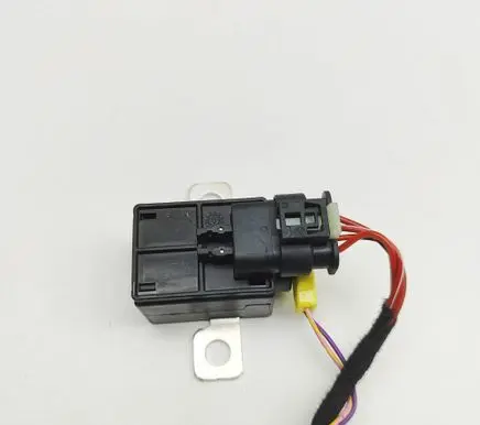 Mercedes-Benz EQA Battery relay fuse A0009822904