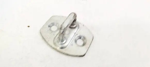 Toyota Corolla Verso AR10 Rear door lock loop/hook striker 