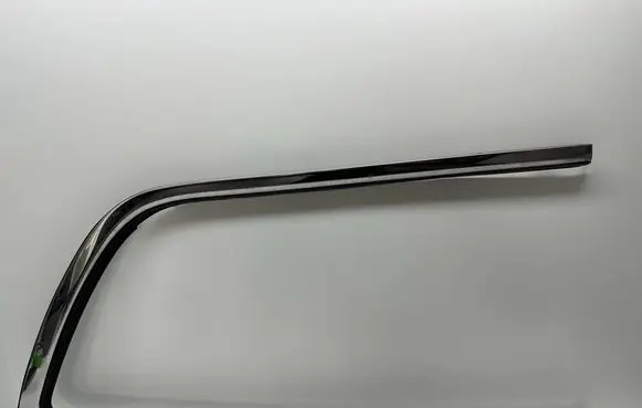 Chrysler Pacifica Rear side glass trim 68227297AD 68227297 24902G