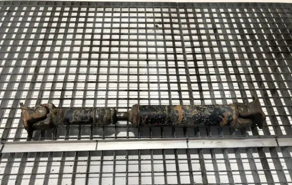 Nissan Terrano Front prop shaft 