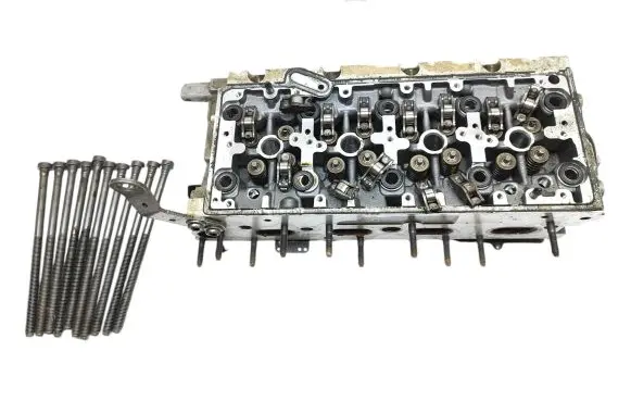 Volkswagen Tiguan Engine head 04L103373E
