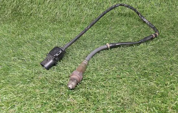 Volkswagen PASSAT B7 Lambda probe sensor 06A906262DA
