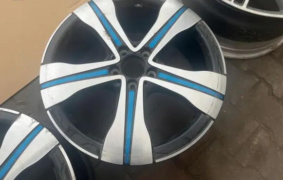 Mercedes-Benz EQB R19 alloy rim 