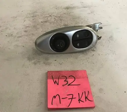 Renault Clio II Electric window control switch 7701699605