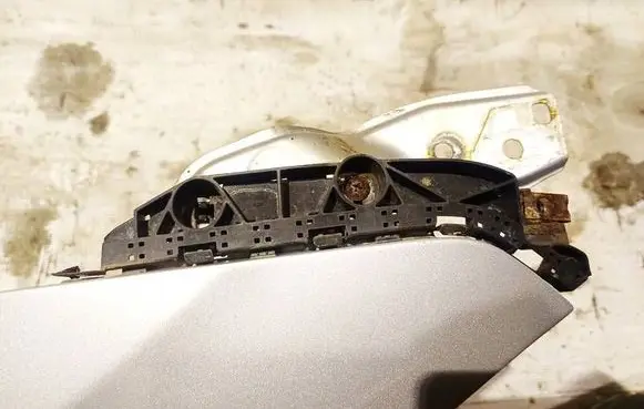 Honda Civic Front bumper mounting bracket