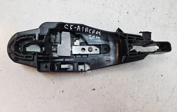 Citroen C5 Aircross Rear door exterior handle/bracket 9802977380