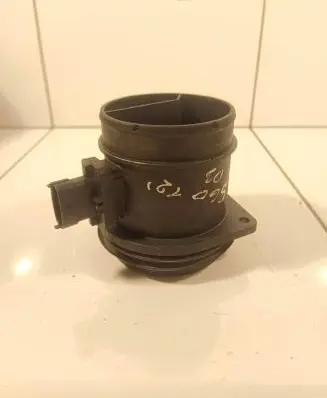 Volvo S60 Mass air flow meter 30785472 GG9NB579 0281002