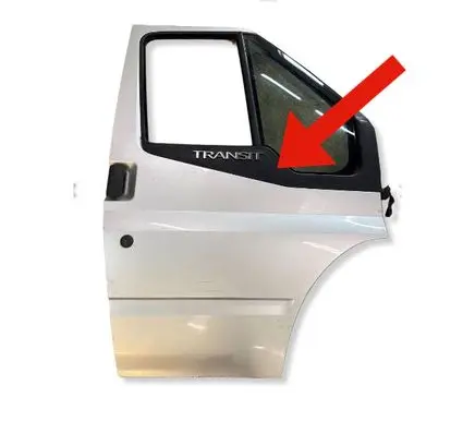 Ford Transit Front door glass trim molding 6C16V22370AAW