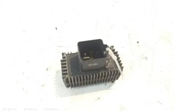 Opel Zafira A Glow plug pre-heat relay 55354141 51299018A