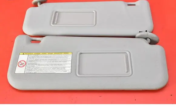 Toyota Avensis Verso Sun visor 