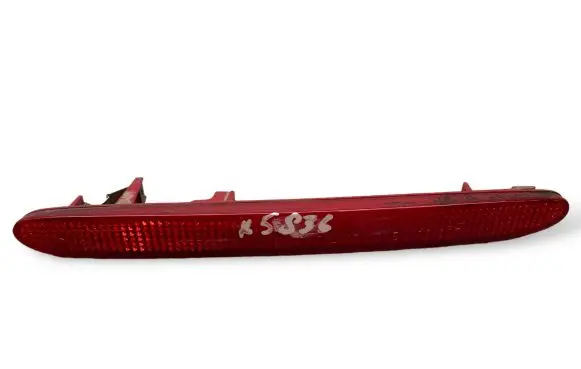 Rear tail light reflector