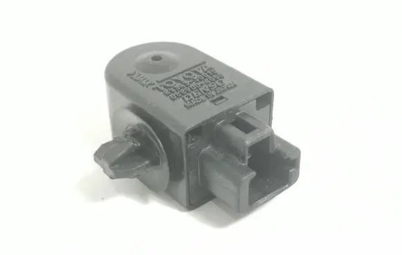 Lexus GS 300 350 430 450H Horn buzzer relay 89343-30010 068900-4050