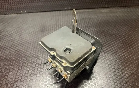 Opel Corsa D ABS Pump 5655L9080909