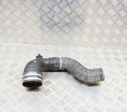Maserati Ghibli Air intake hose/pipe 70569144 670003846