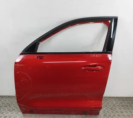 Volvo XC40 Front door 32399004