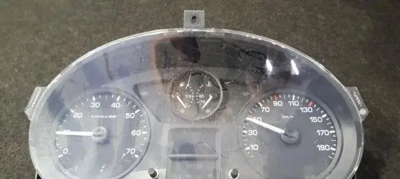 Citroen Berlingo Speedometer (instrument cluster) 9664534380 503001315102