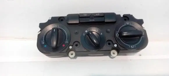 Volkswagen PASSAT B6 Climate control unit