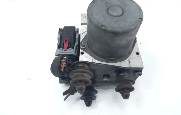 Audi A4 S4 B8 8K ABS Pump 8K061451