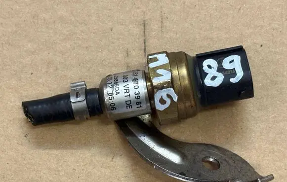Mercedes-Benz Sprinter W906 Fuel pressure sensor A6510703981 L25865DA 705120506