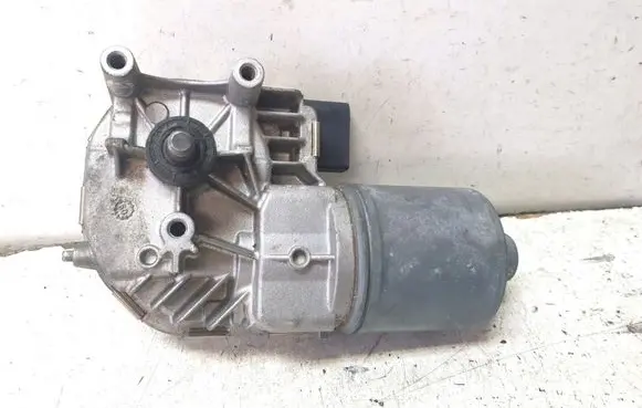 Volkswagen PASSAT CC Wiper motor 3C8955119B