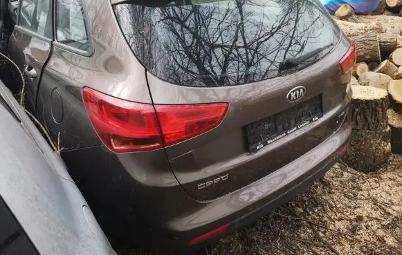 Rear quarter panel