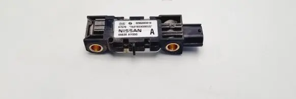 Nissan Almera N16 Airbag deployment crash/impact sensor 98830AY000 07570 0285003019