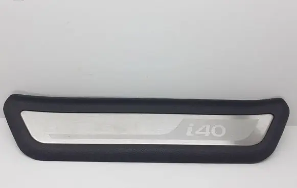 Hyundai i40 Rear sill trim cover 858883Z100