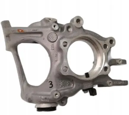 Rear wheel hub
