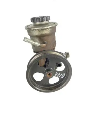 Toyota Corolla Verso AR10 Power steering pump