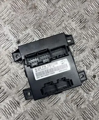 Opel Insignia A Seat control module 13577732 5DS933783 DR77328C21720065