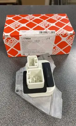 Heater blower motor/fan resistor