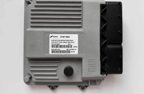 Fiat Grande Punto Engine control unit/module 51871694 MJD6F3G2