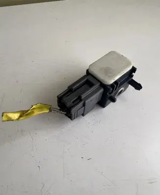 Hyundai Santa Fe Airbag deployment crash/impact sensor SA320080000 959202B000