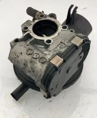 Opel Corsa C Throttle body valve 9157512 184261501 0280750014
